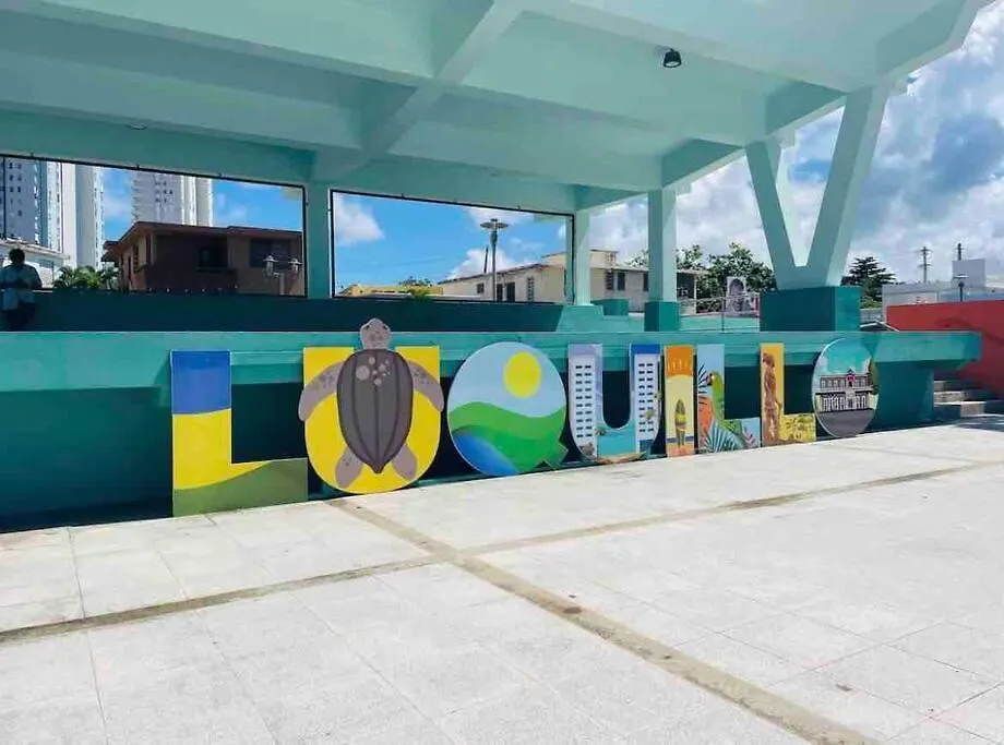 Oceanfront Condo In لوكويللو